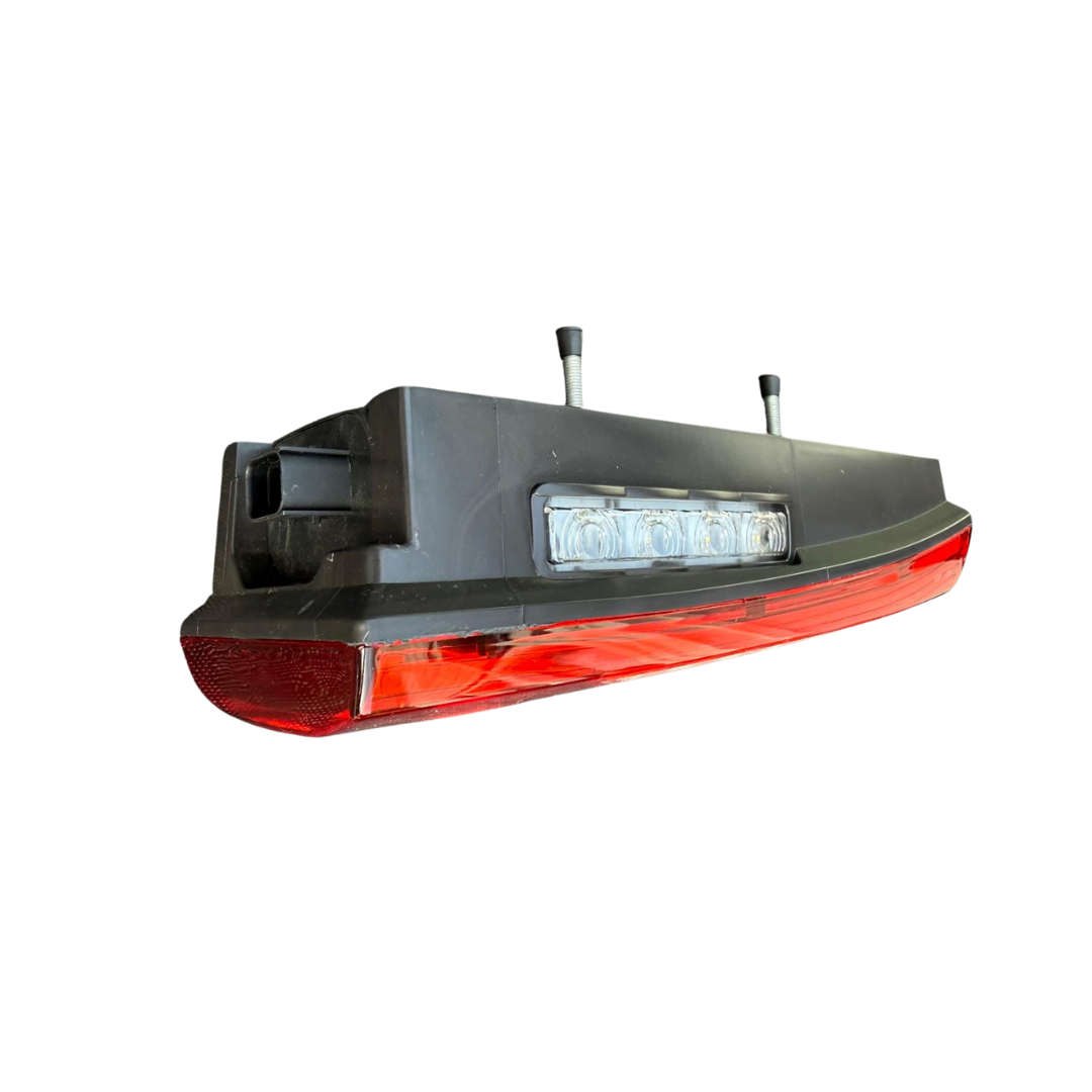 Mercedes MP4/MP5 - LED bakljus vänster med regskyltslampa