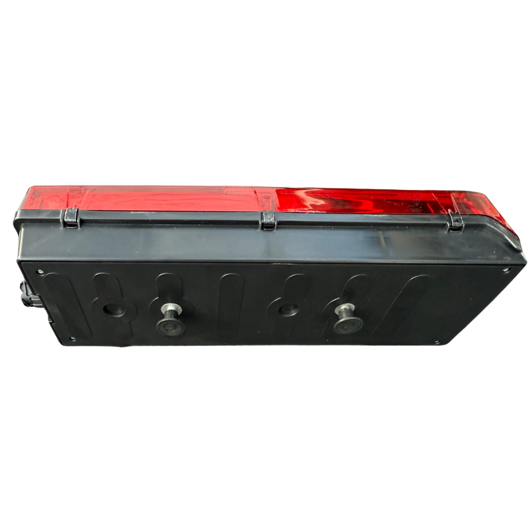 Scania Serie 6/7 - LED bakljus vänster